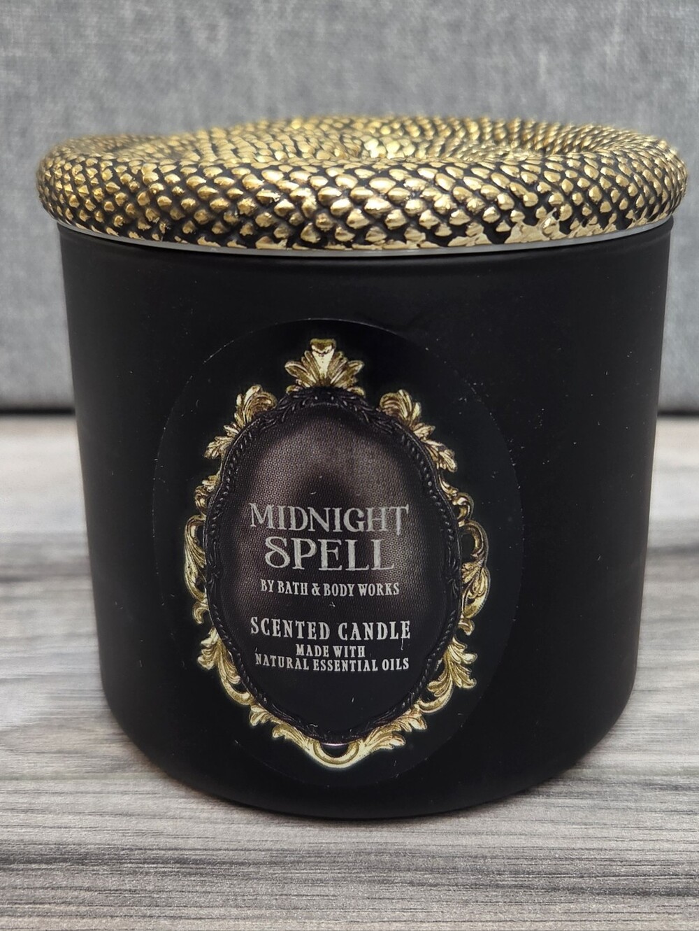 Bath & Body Works Midnight Spell 3-Wick Candle 🖤✨